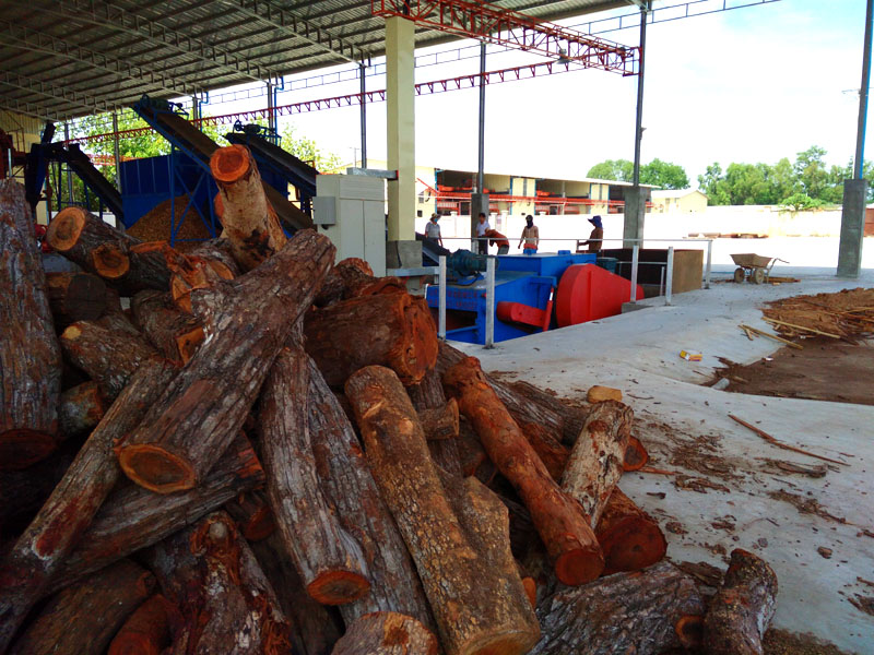 heavy-duty wood chipper in Cambodia